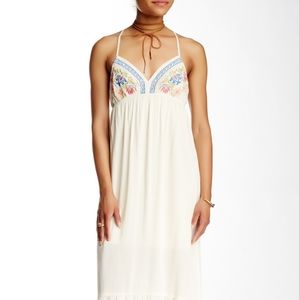 *NWOT* Flying Tomato Embroidered Maxi Dress
